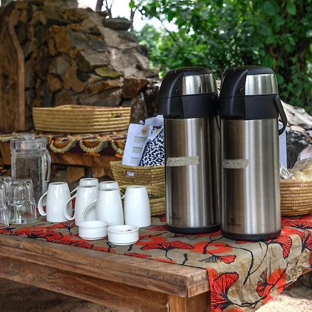 Dolly Farm & River Camp, Luxury Tents Usa River Extérieur photo